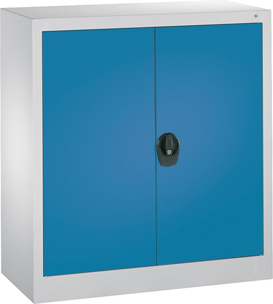 404995-ube111832.jpg