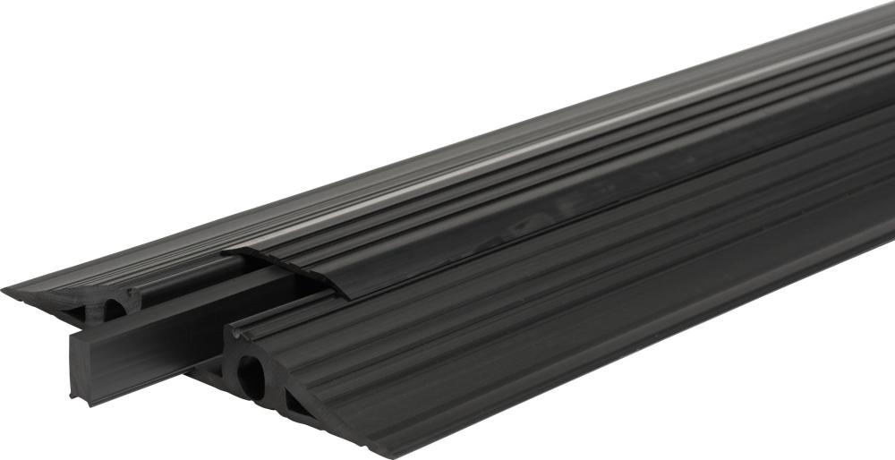 414998-ube109744-2.jpg