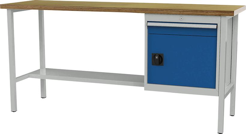 421281-ube112929.jpg