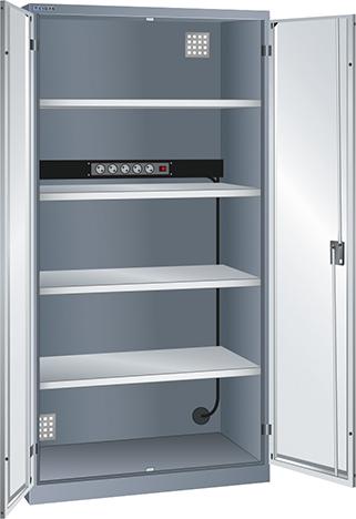 423848-ube112840.jpg