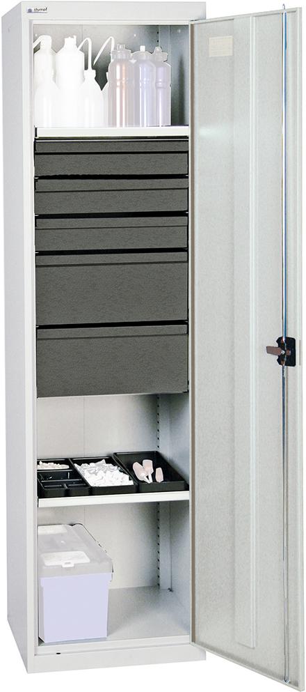424991-ube114298.jpg