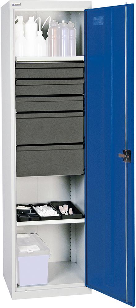 425004-ube114313.jpg