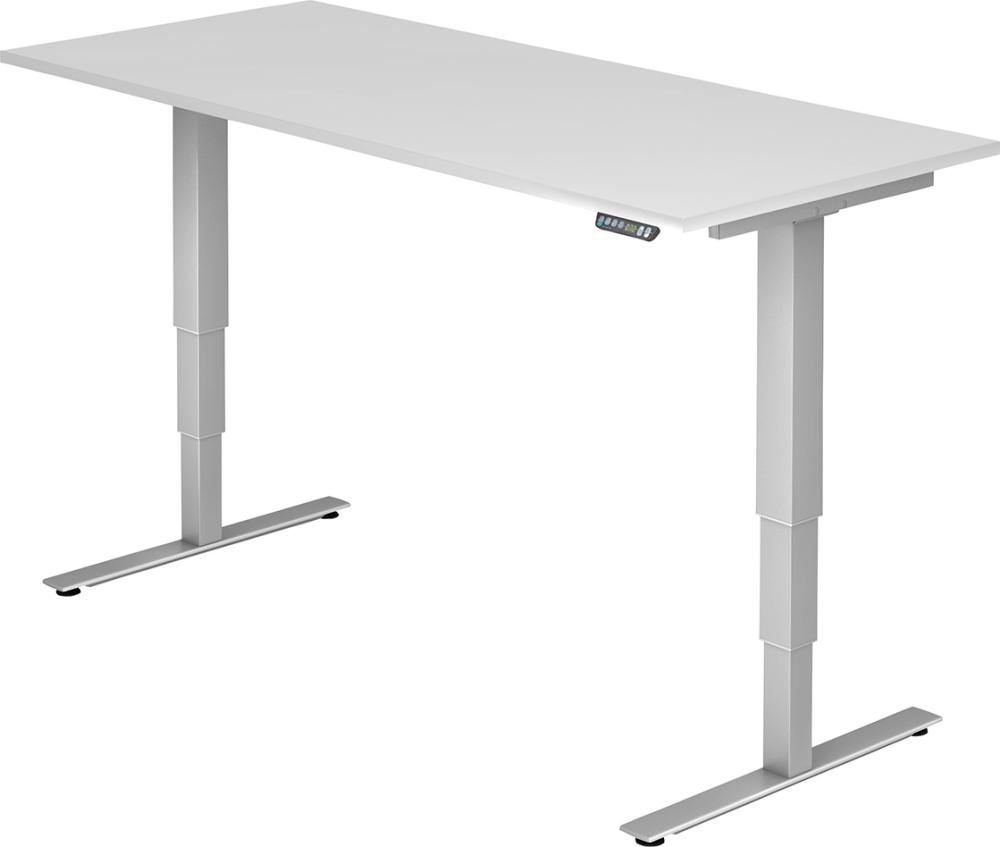 435995-ube112557.jpg
