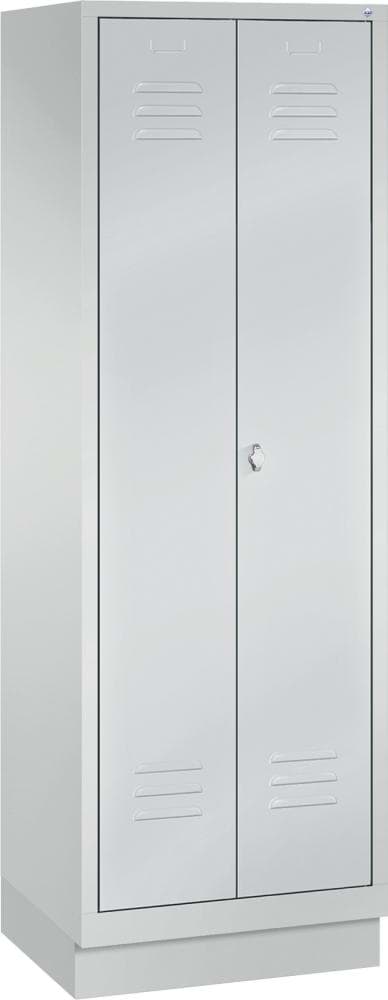 374451-ube111899.jpg
