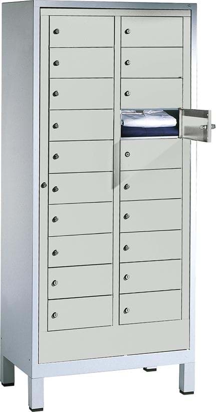 375030-ube111836.jpg