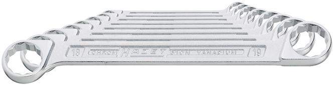 620288-pre120127-1.jpg