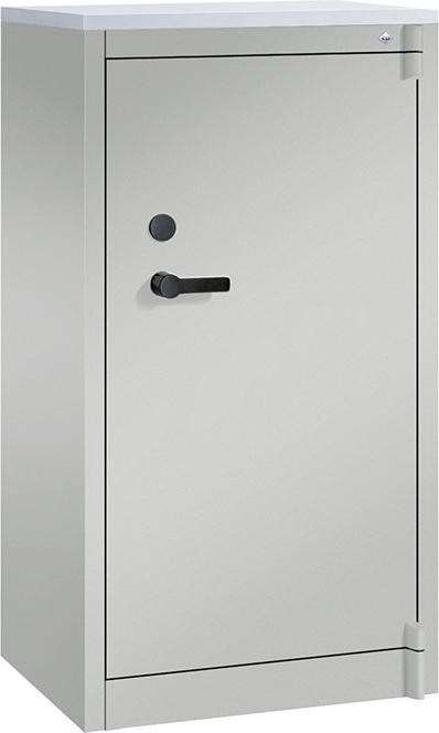ube111904.jpg